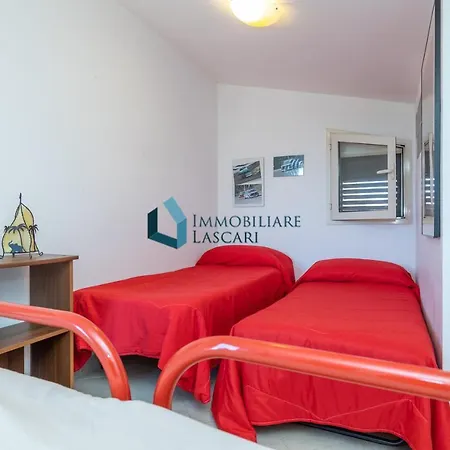 Limuti Con Piscina Condominiale