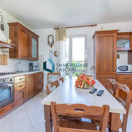 Villa Limuti Con Piscina Condominiale Campofelice Di Roccella